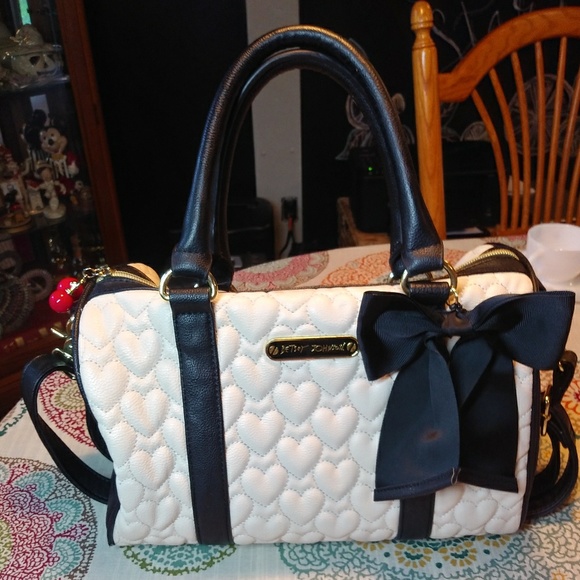 Betsey Johnson Handbags - Betsey Johnson Cream & Black Heart Satchel